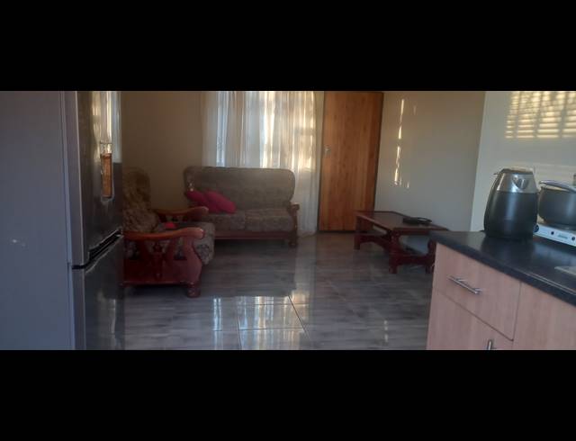 2 BEDROOM HOUSE FOR SALE IN WINDMILL PARK